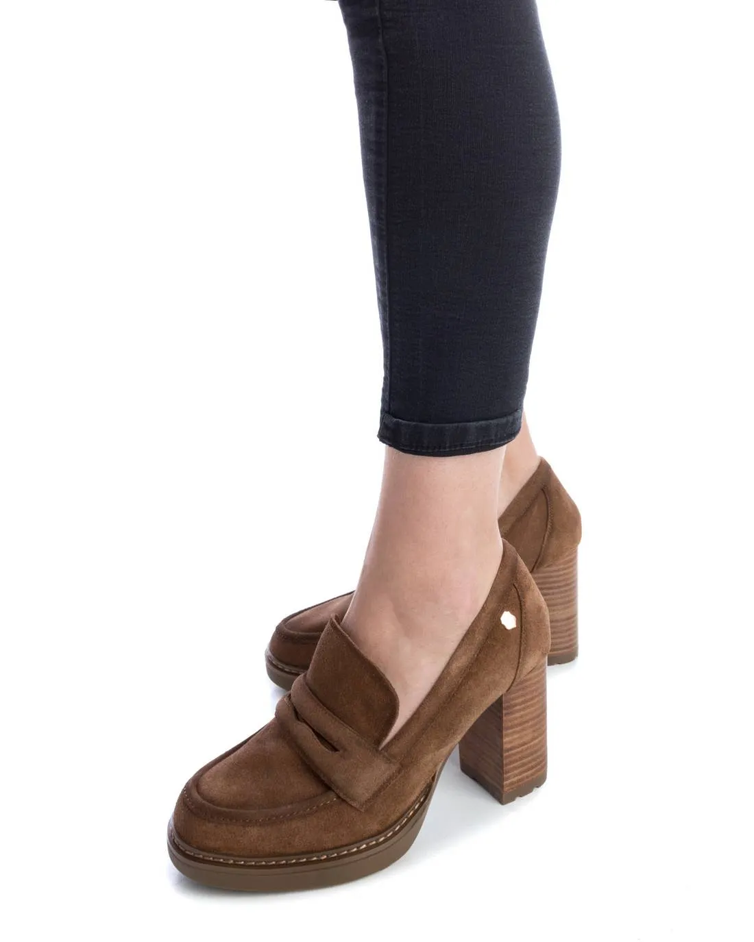 Carmela CollectionWomen's Suede Heeled Loafers By XTI 161137