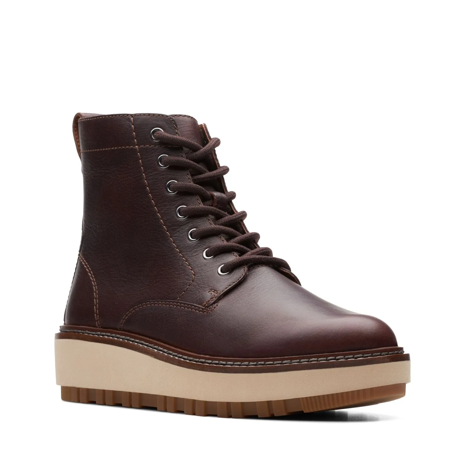 Clarks Women's Orianna W Lace Brown 26174799
