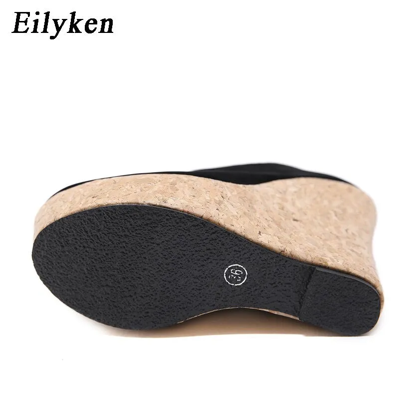 Eilyken Flock Round Toe Wedges