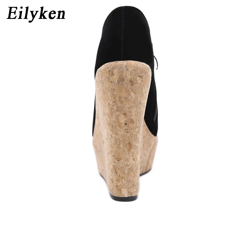 Eilyken Flock Round Toe Wedges