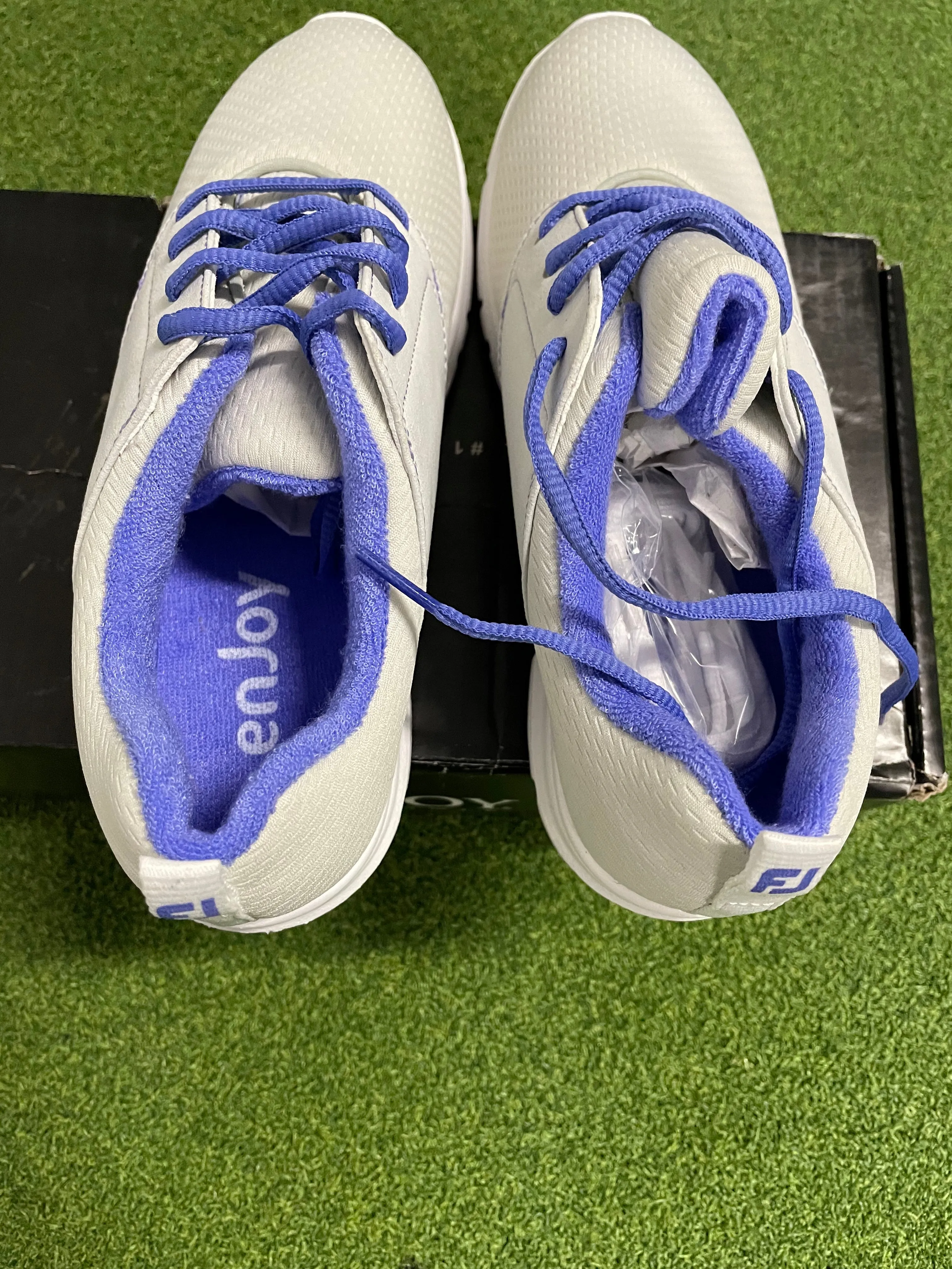 EX Shop Display Footjoy Ladies enJoy Golf Shoes 95708K / Light Grey / Size UK 5 W
