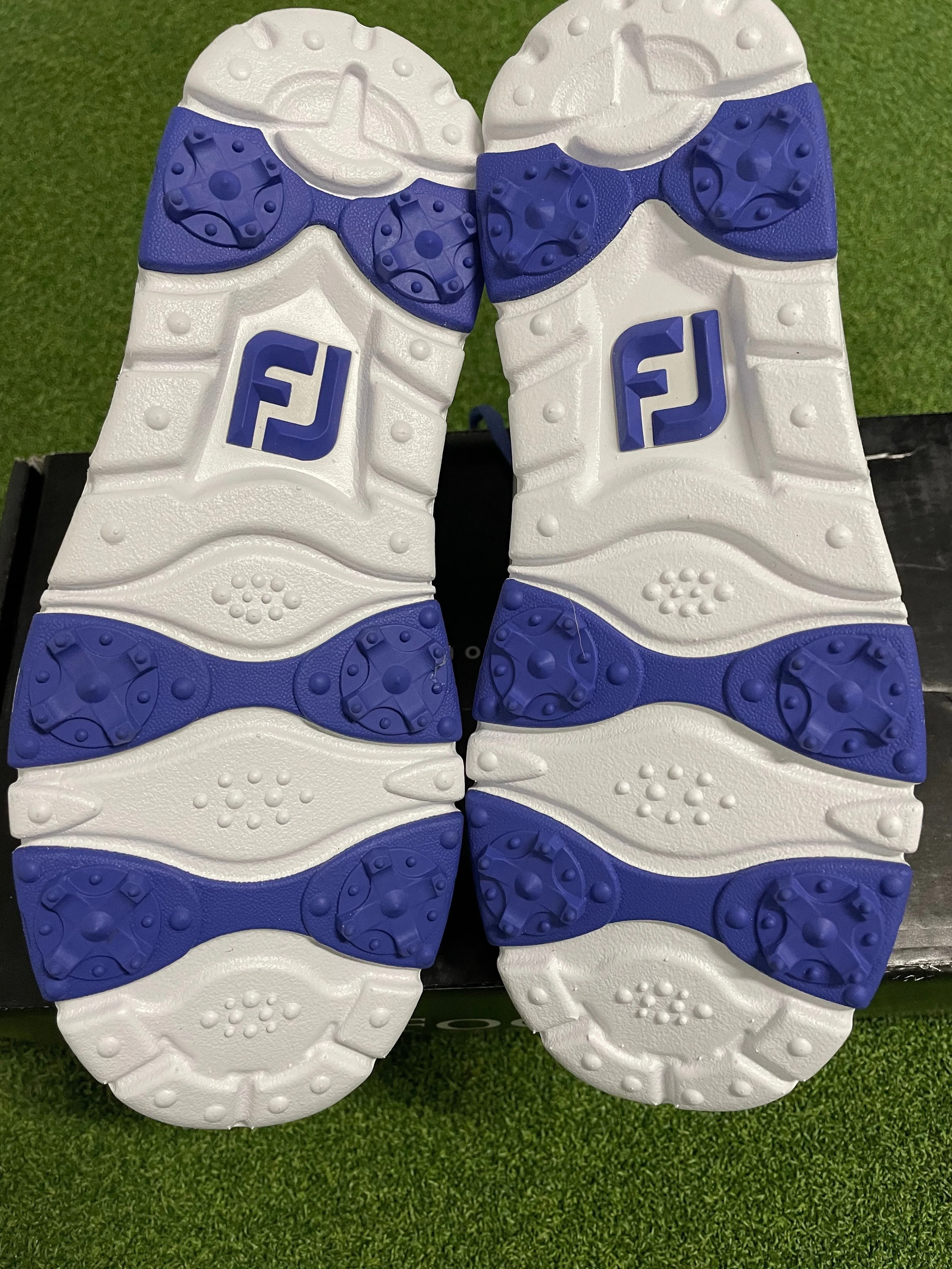 EX Shop Display Footjoy Ladies enJoy Golf Shoes 95708K / Light Grey / Size UK 5 W