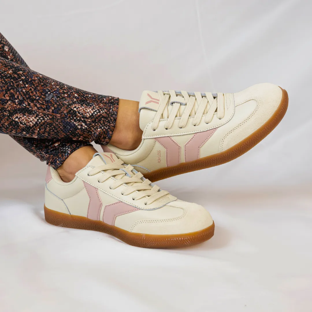 Fearless Womens Sneaker in beige leather with pink wing