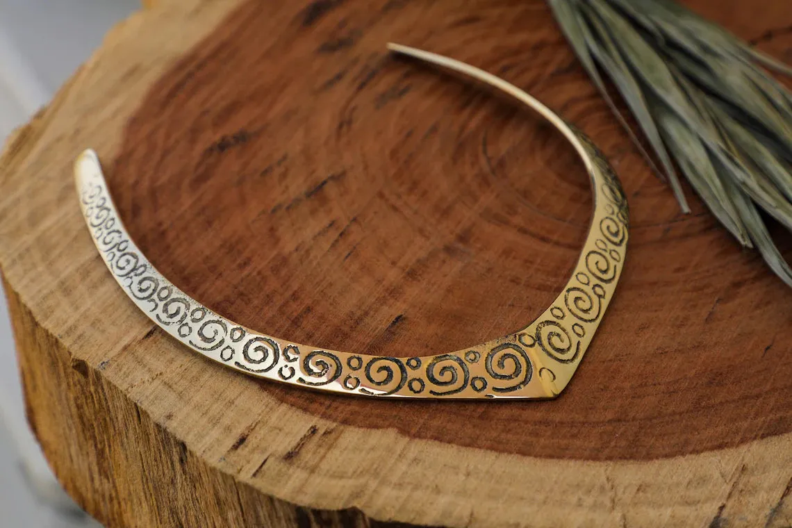 Flexible Tribal Brass Choker