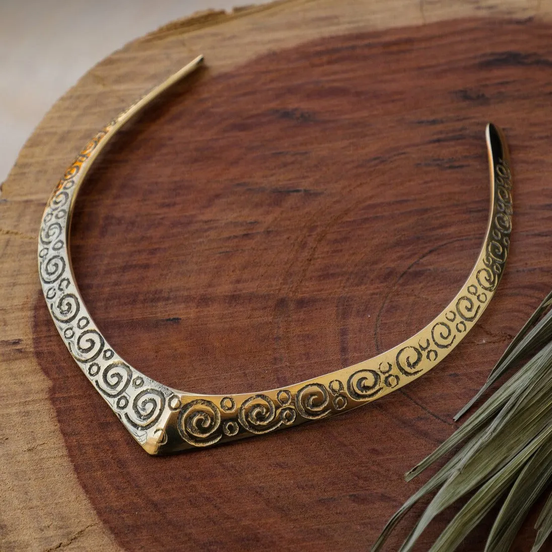 Flexible Tribal Brass Choker
