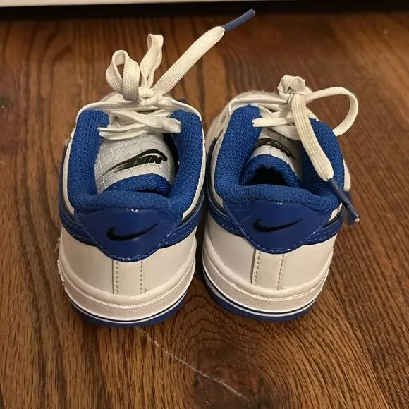 NIKE Air Force 1 LV8 Toddler Sneakers Size 4C