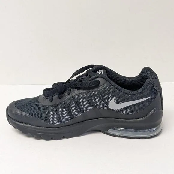 Nike Air Max Invigor Running Shoes, Black, Big Kids 5.5