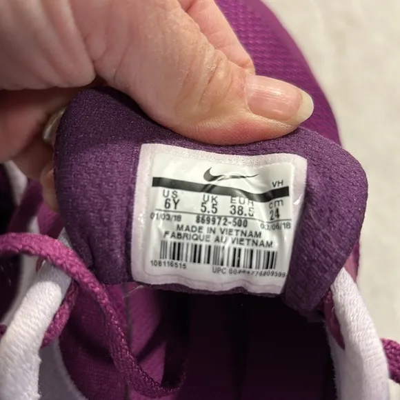 Nike Downshifter 7 Purple Running Shoes Sneakers Size 6Y