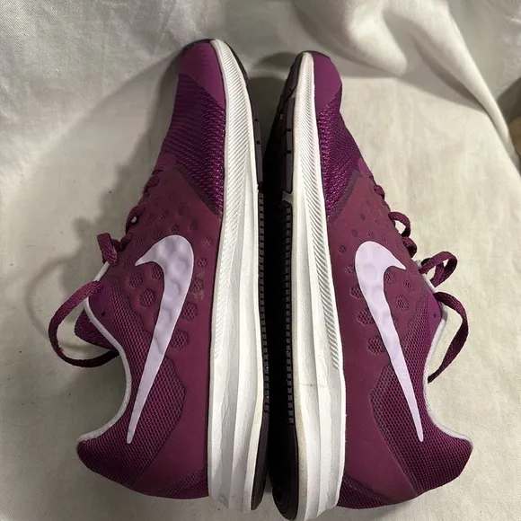Nike Downshifter 7 Purple Running Shoes Sneakers Size 6Y