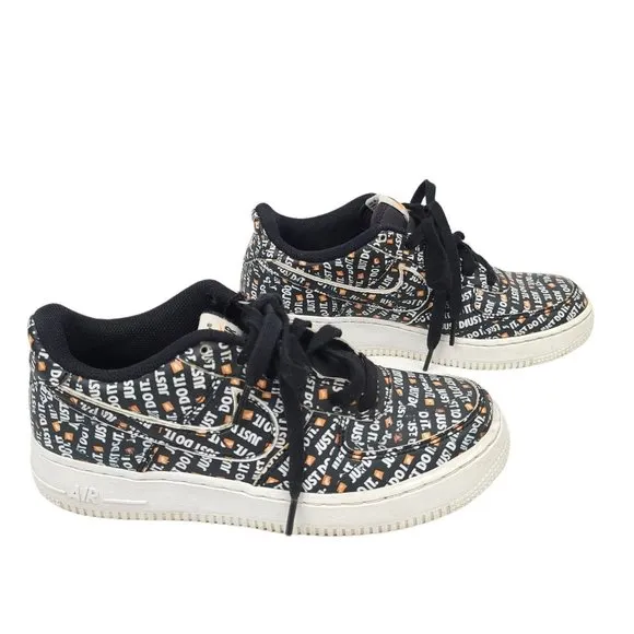 Nike Just Do It Air Force 1 Sneakers Kids Size 6.5 Youth AO3977 Black White Logo