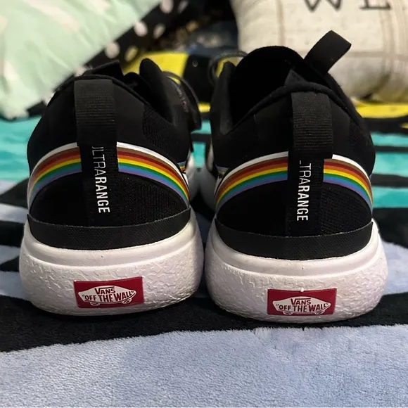 NWOT Vans Ultrarange Exo Pride sneakers sz 11.5