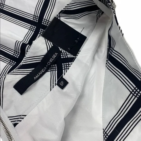 NWT Amanda   Chelsea Contemporary Fit Skirt 6P