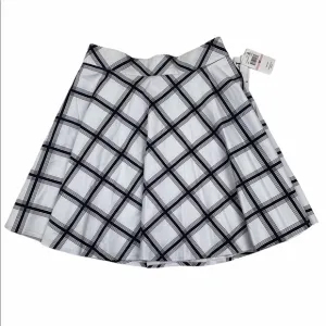 NWT Amanda   Chelsea Contemporary Fit Skirt 6P