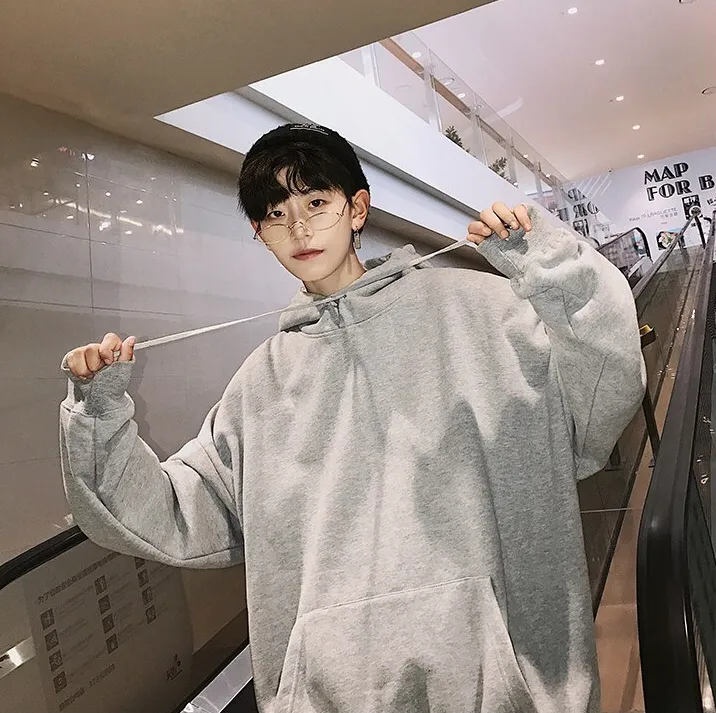 "ESSENTIAL" Sweatshirt Noir Hoodie à Capuche - URB1™