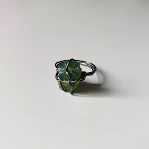R S Green Obsidian Gun Metal Wire Ring
