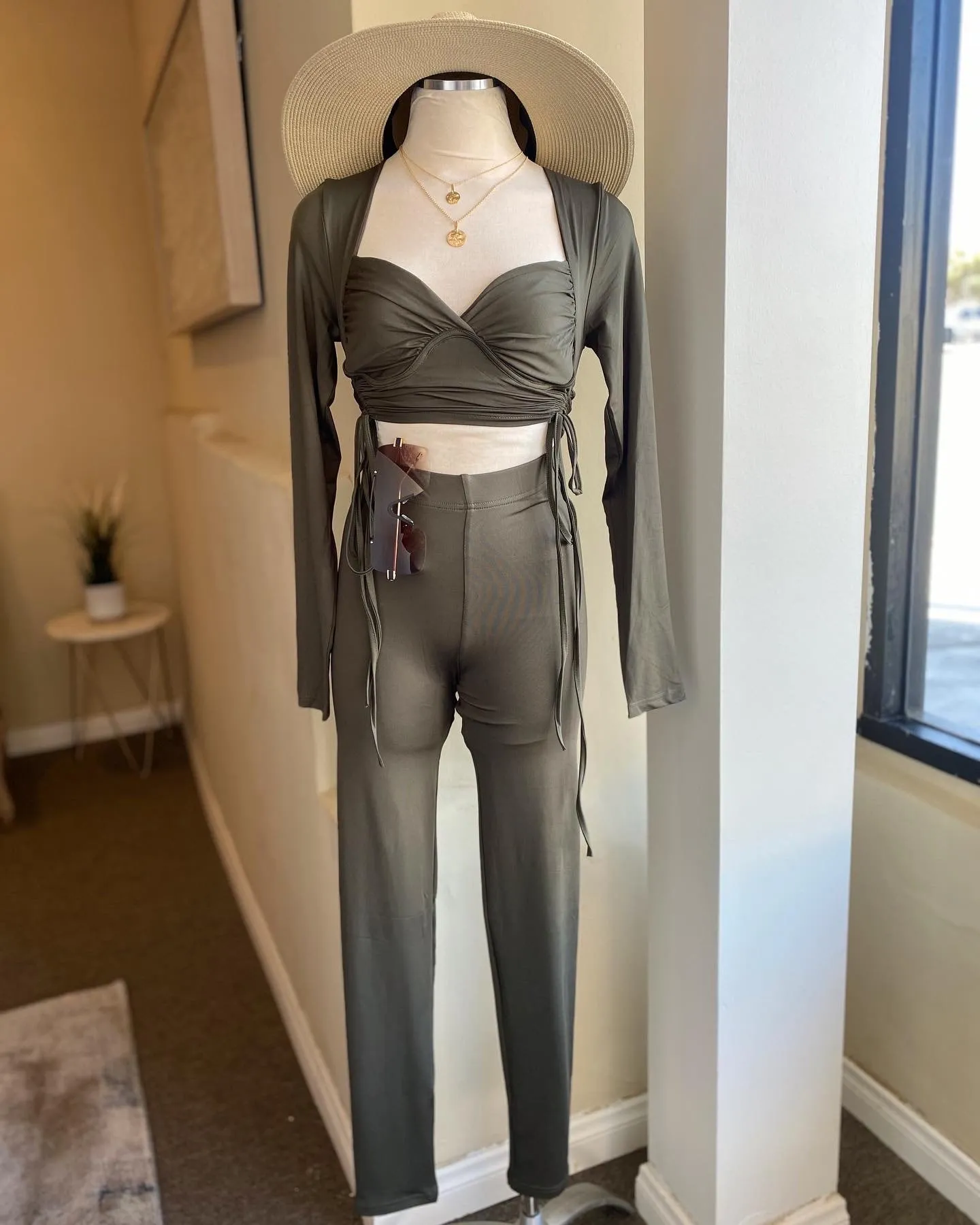 Rouge Crop Leggings Set