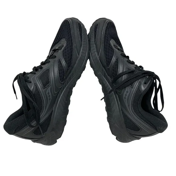 Saucony Black Cohesion 12 Sneakers Size 7.5 W WIDE