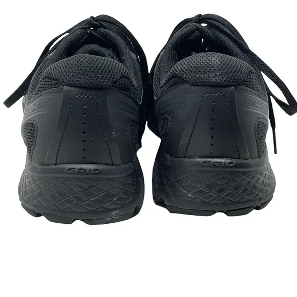 Saucony Black Cohesion 12 Sneakers Size 7.5 W WIDE