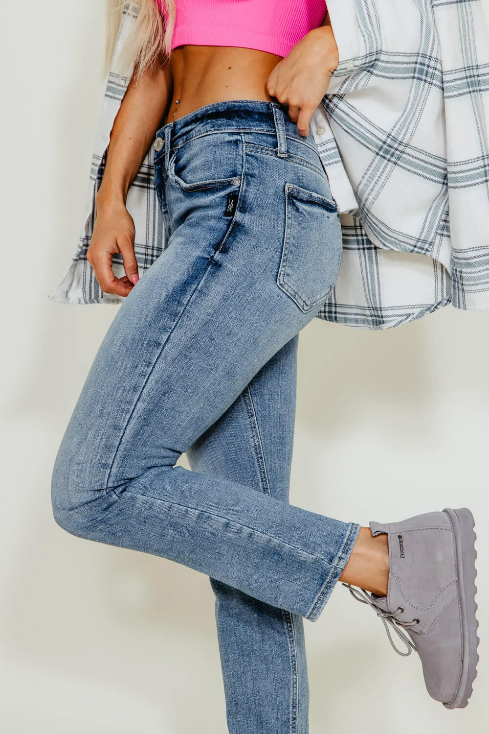 Silver Jeans Suki Mid Straight Leg Jeans for Women | L93413EAE283
