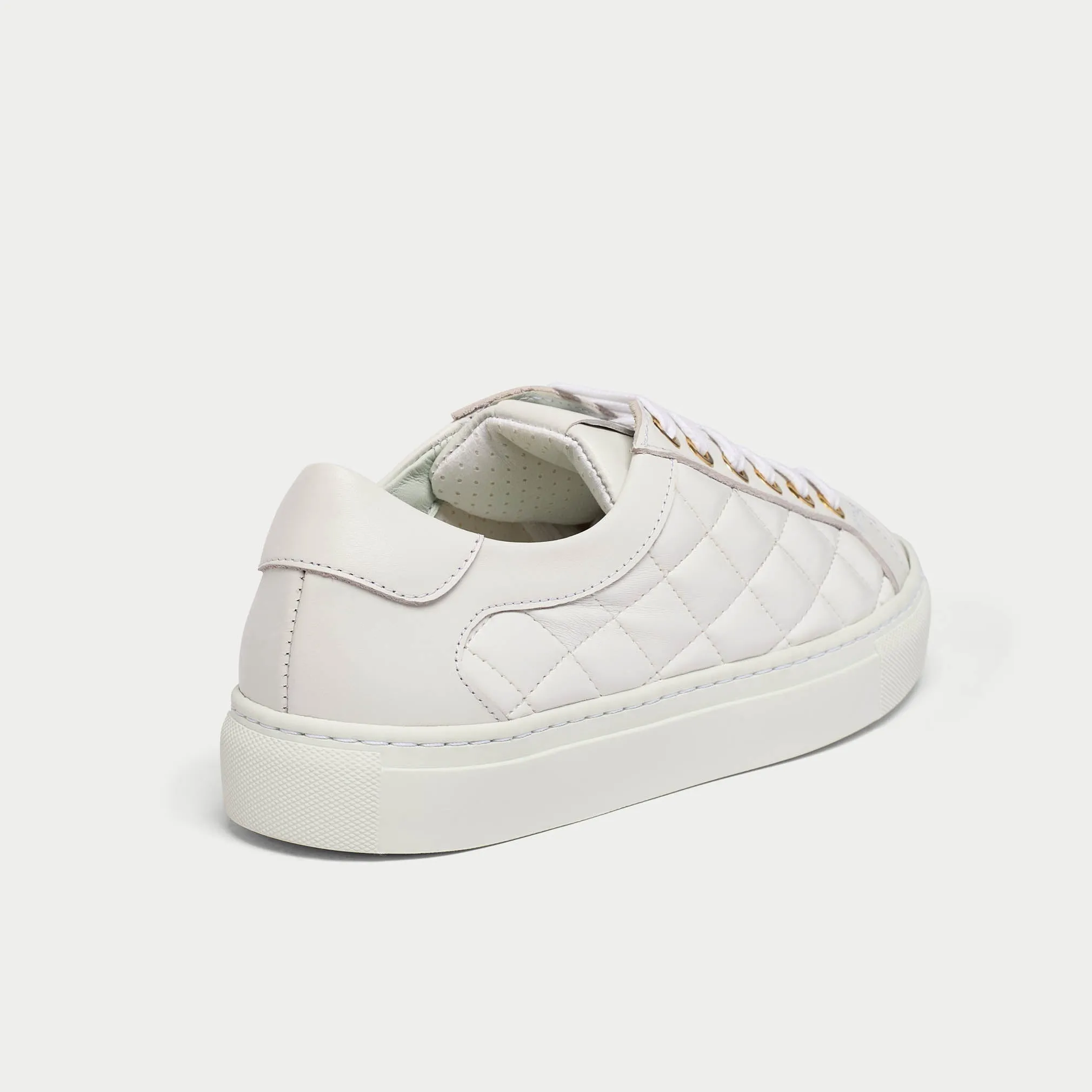 Star - White Quilted