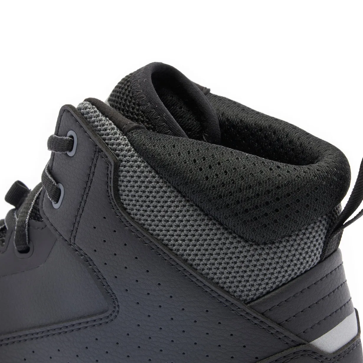 Suburb Air Shoes