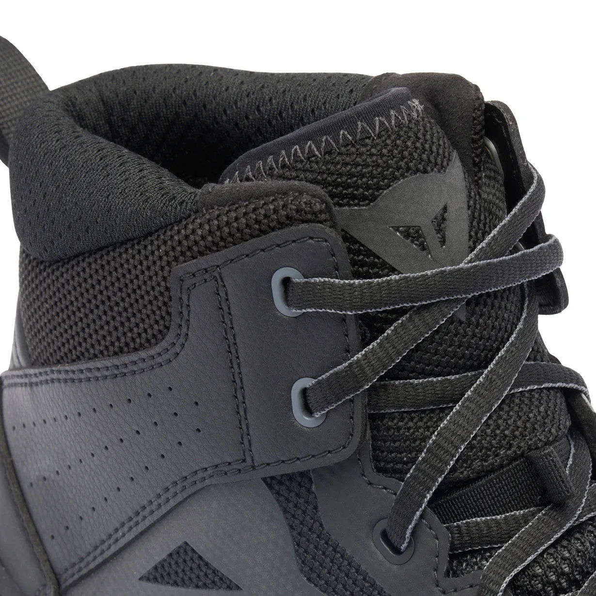 Suburb Air Shoes
