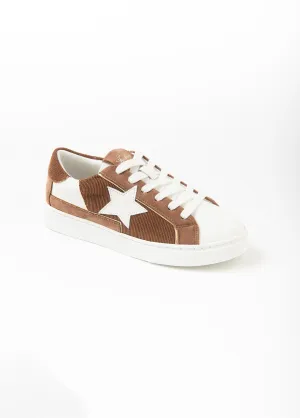 Taupe and white star sneakers