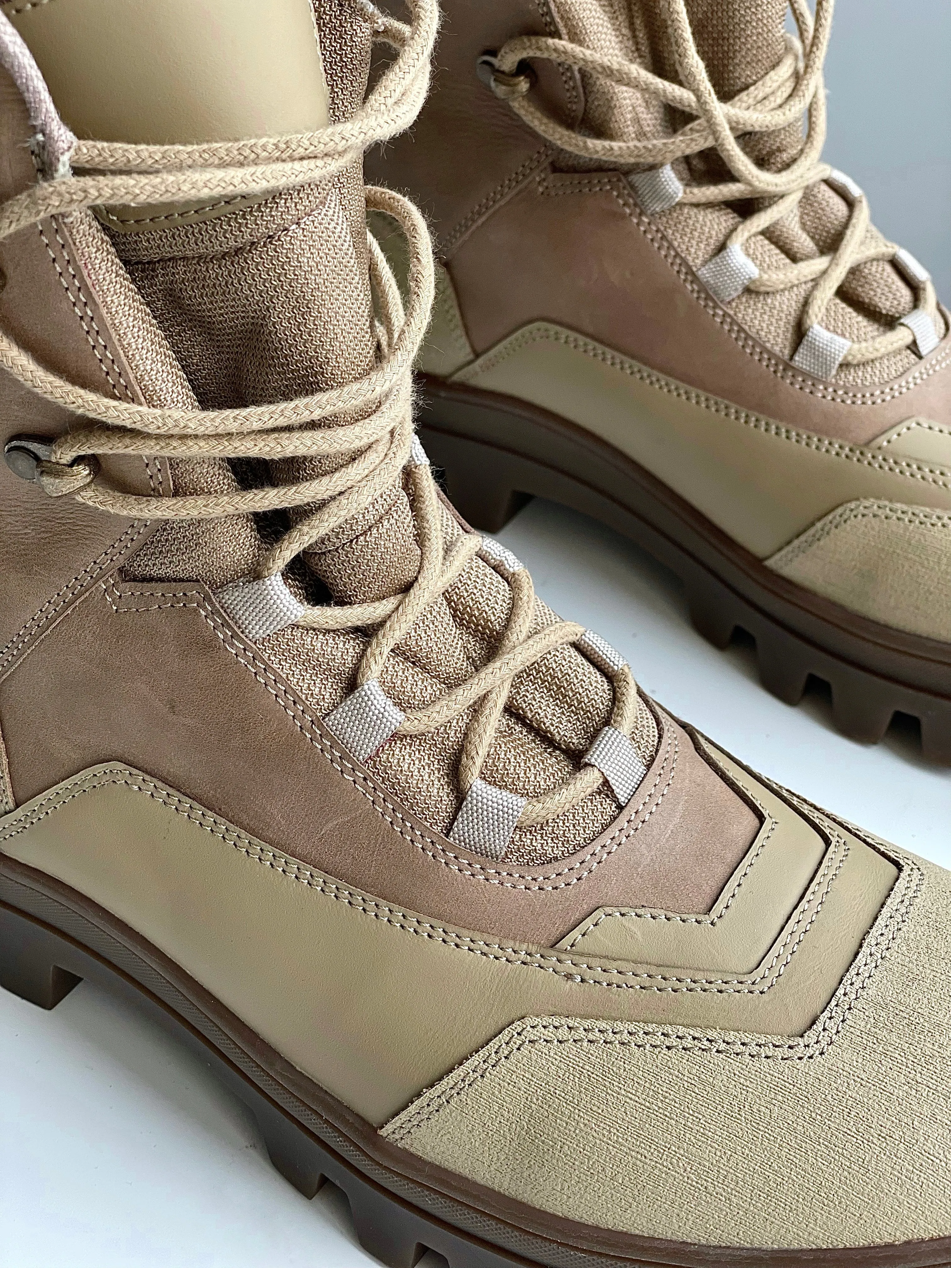 UA DEFENDER II