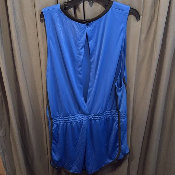Women’s Nike Dri-Fit Open Back Romper size XL NWT MSRP $70