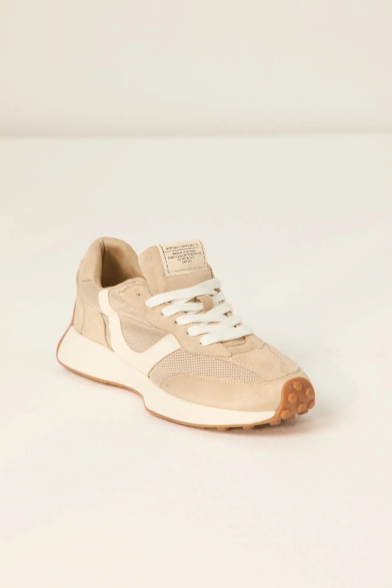 Zapatilla deportiva casual beige